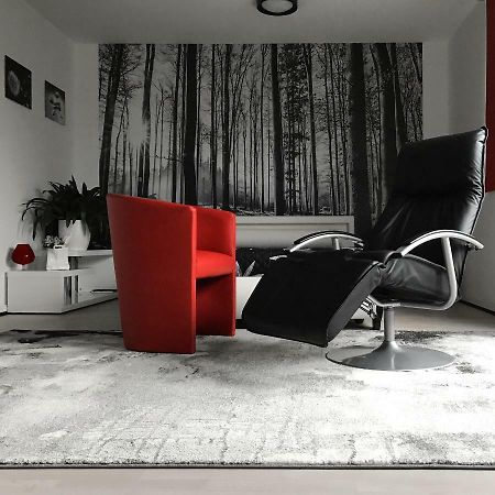 All-In-One-Studio Apartment Хенщед-Улцбург Екстериор снимка
